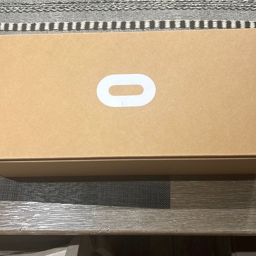 COPY - Oculus Quest 2 gently used NO CHARGER. 128GB